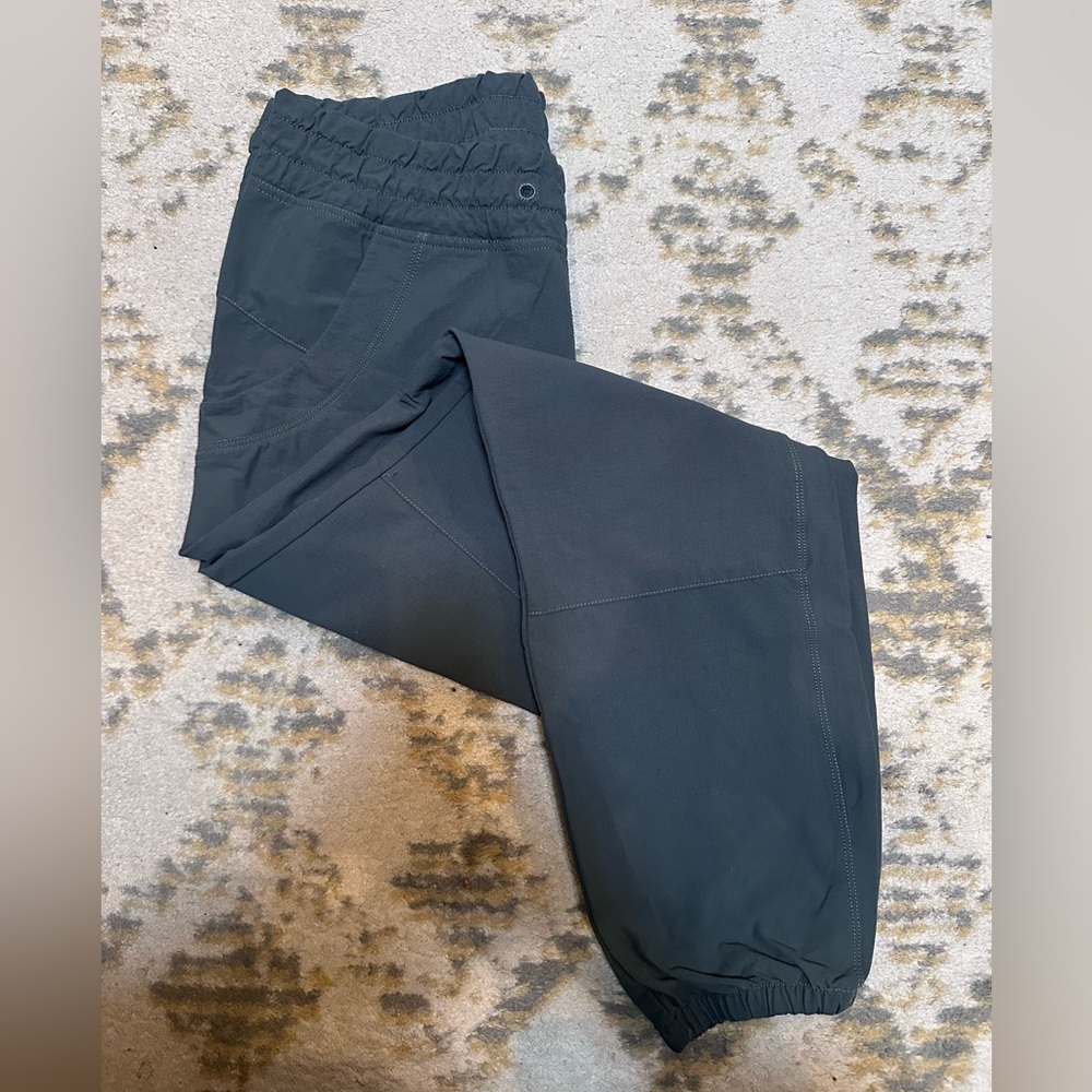 Womens MEC hiking pants - Picture 2 of 6